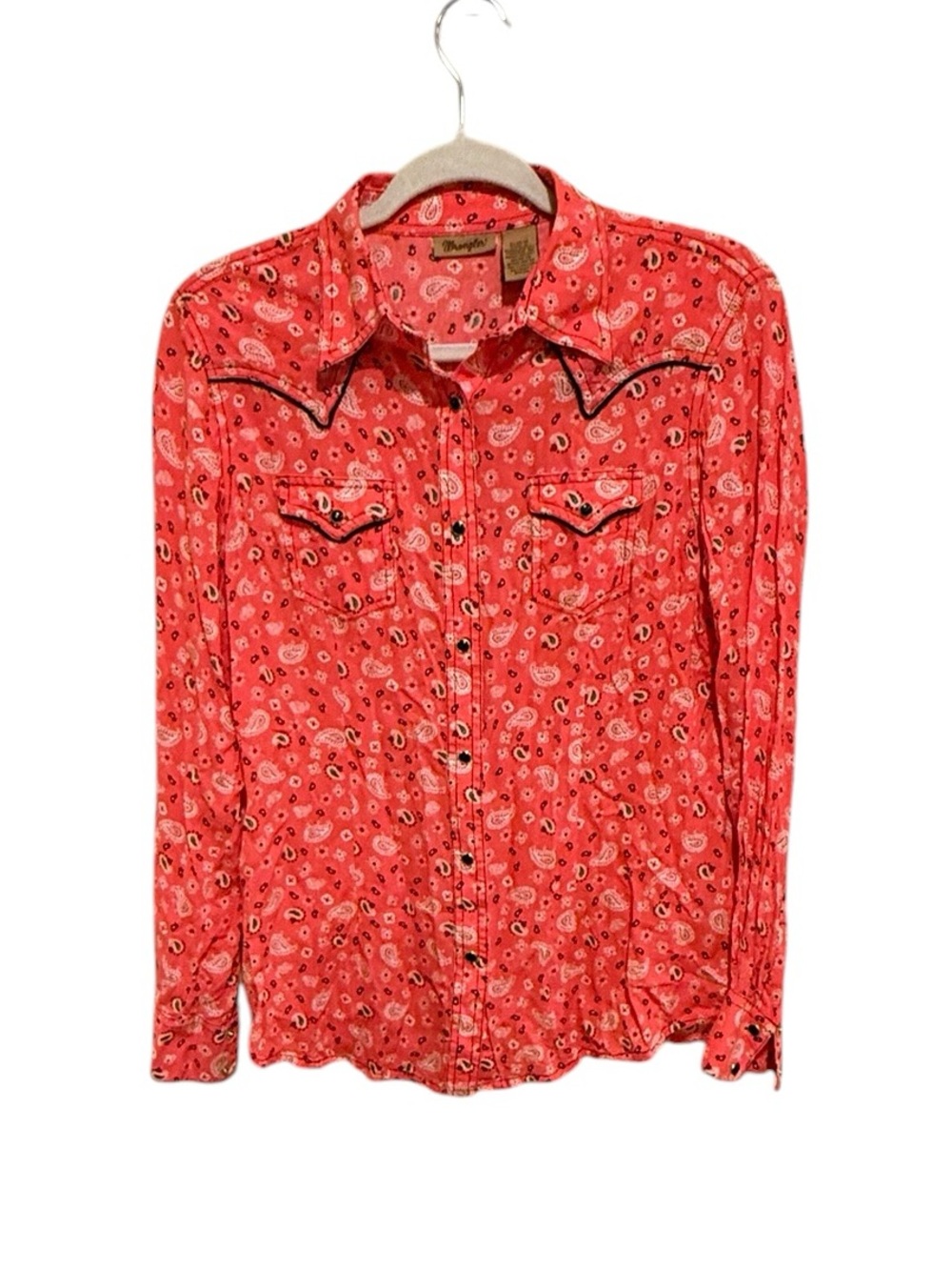 VINTAGE Wrangler Coral Red Paisley Western Button-Down Shirt - Size Medium